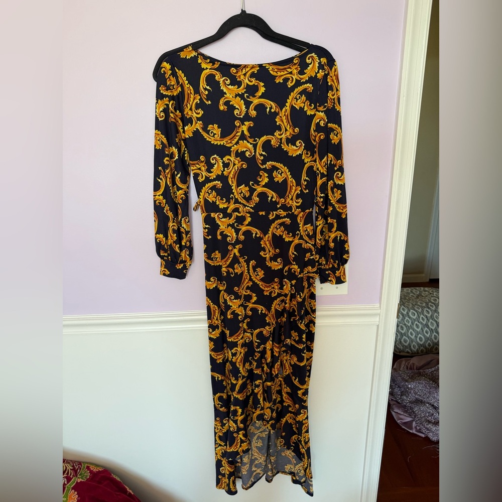 Black & Gold Baroque Print Long Sleeve Women’s Dress Versace-Inspired Pattern - Picture 4 of 6
